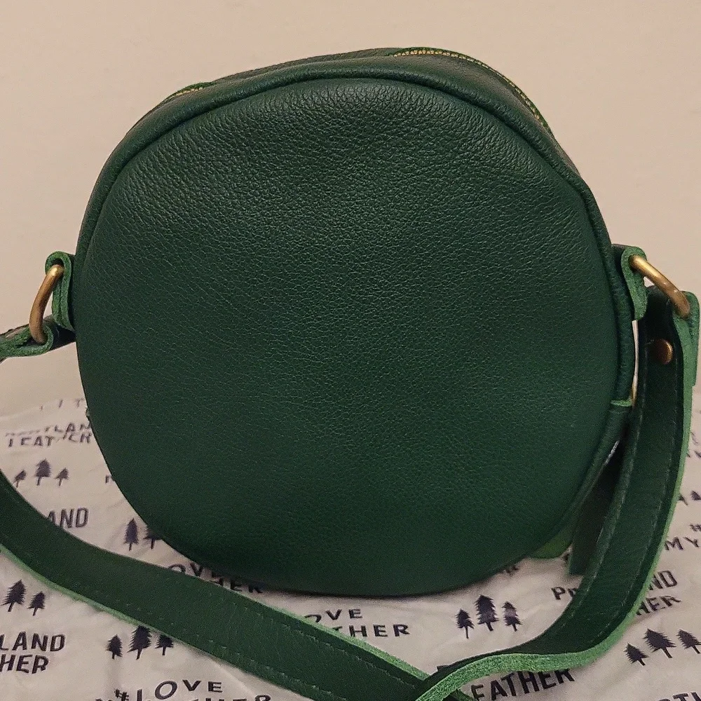 Portland Leather Small Circle Pebbled Leather Crossbody Bag - Picture 6 of 12